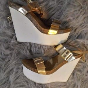 Wedge heels